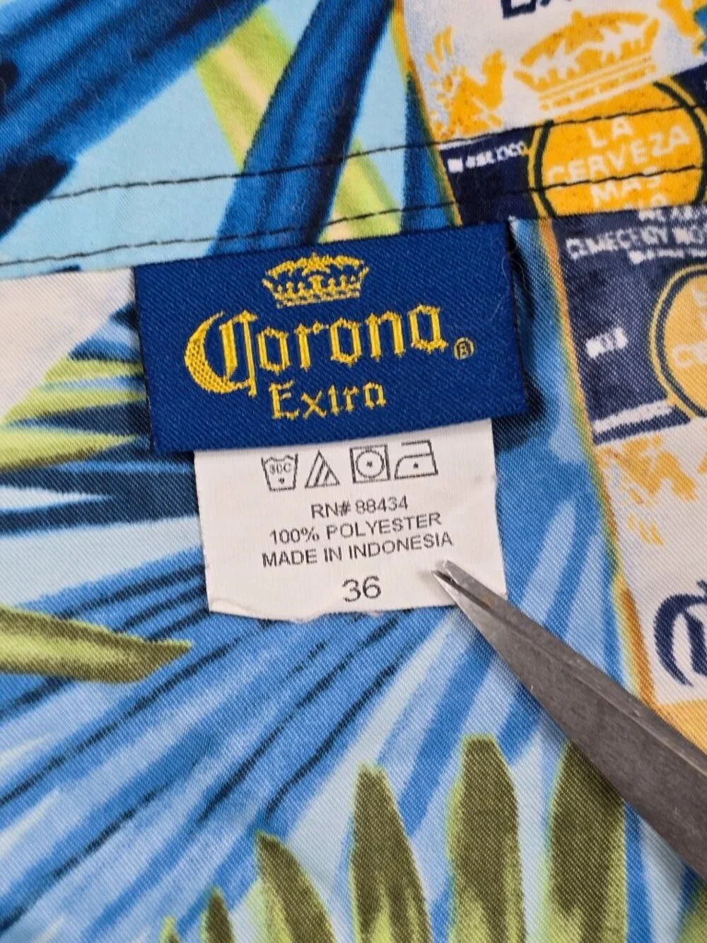Corona Extra Mens 36 Swim Trunks Tropical Palm & Beer Print